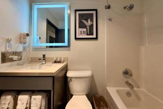 Ramada Limited by Wyndham, Bloomington I-55 & I-74 IL - 5