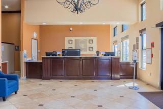 Comfort Inn & Suites San Bernardino - Colton - 8