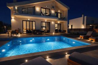 Arilena Exclusive Villa - 4BR with Private Pool by Villa Mana Gers - 8