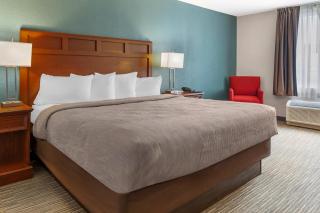 Quality Inn Bucyrus North - 1