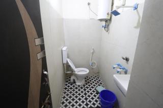 Hotel SPS Near Kaushambhi metro Station - 5