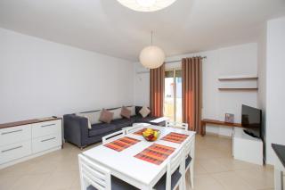 Ellin Apartment - Happy Rentals - 5