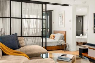 The Langham - World-Class Pools Spa & Gym - Beach - 2