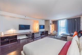 Amazing High Rise No resort fees w balcony - 4