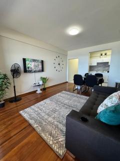 Accommodation Front - Edgy Beachfront 2 Sleeper with Stunning View - 8