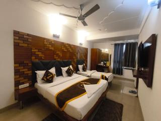 Hotel Alpha Group - 7