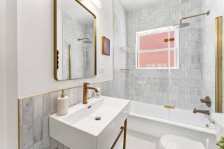 Montrose 1BR Hideout | Fireplace + Parking - 7