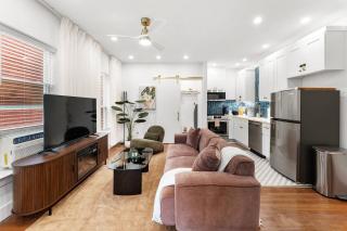 Montrose 1BR Hideout | Fireplace + Parking - 4