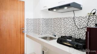 Homey and Comfy Studio at Puncak Bukit Golf Surabaya Apartment By Travelio - 3