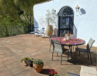 Charming Casa with Large Terrace and Sea View, 30 minutes from Malaga - 8