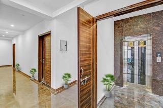 Hotel O by OYO Star Plaza - 1