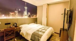 GreenTree Alliance Disneyland North Gate - 9