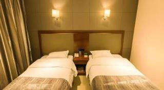 GreenTree Alliance Disneyland North Gate - 6