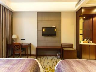 GreenTree Alliance Disneyland North Gate - 3