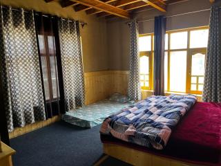 Rangrik Zomkit Homestay - 2