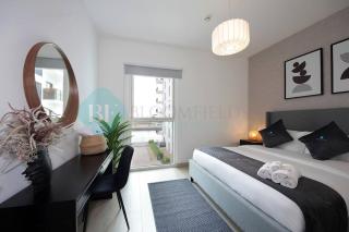 1br Canal View in Waters Edge Yas - 0