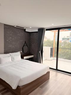 Pencil Hotel & Apartment - 8