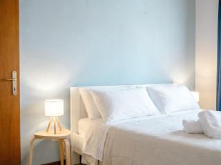 Nature Retreat 2-Bedroom Apartment with Pool, Garden & Lake Garda View near Salò - 5