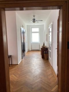 Honiger Historic Townhouse Vienna City Center 12min - Airport 11min - 7