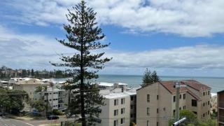 A Minutes Walk To The Beach! - 0