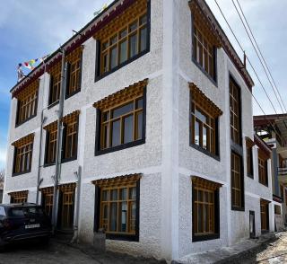 Rangrik Zomkit Homestay - 0