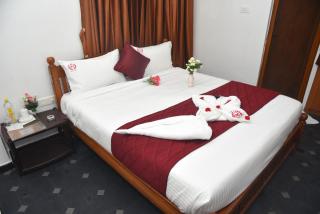 RD Hotel-Near Anna Statue - 4