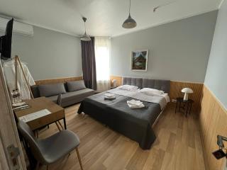 Guest House Uzhgorod - 0