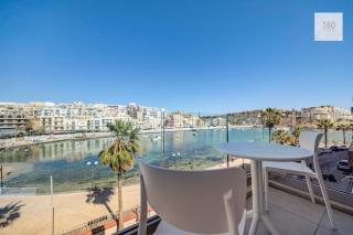 Marsaskala Beachfront 2-Bedroom Apartment with Terrace & Fast WiFi - 1