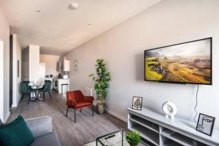 Modern & Spacious 2 Bed Apartment in Waterloo Liverpool - 5