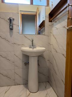 Northlanders Guest House Skardu - 1