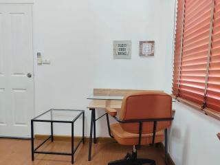 Private Corner House Near Central Westgate - 3