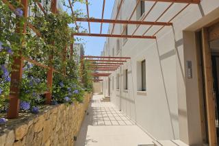 Sunset Luxury Apartment - Happy Rentals - 1