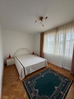 Arian in the city center - 1