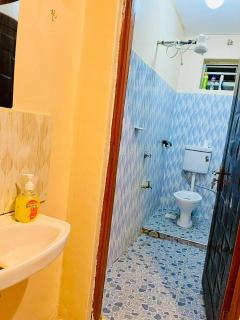 Modern & Cozy 1 Bedroom BnB in Nyeri - 5