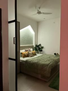 Homly stays, premium 1BHK in the center of the city - 5