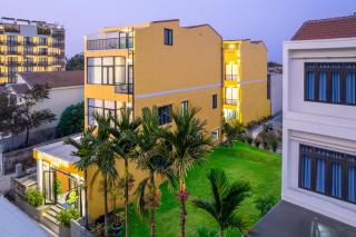 Corner Centre Villa Hoi An - 9