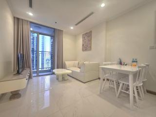 Vinhomes Royal Apartment - 6