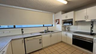 Oceanic #7 - Great Location With Ocean Views - Caloundra - 6