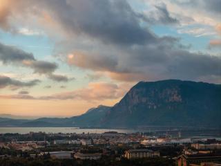 Atour Hotel Kunming Dianchi Haigeng Dam - 5