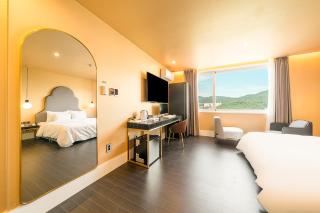 Busan H Avenue Jeonggwan Branch - 6