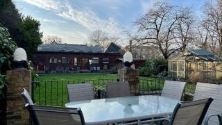 The Croft Group House - 9