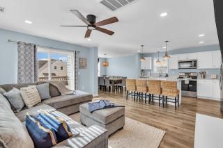 5BR Oceanview w/ Grill | Fast WiFi | Parking - 0