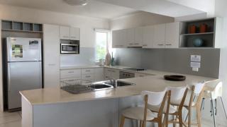 Seabourn Unit 401 - 5