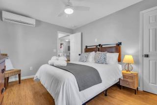 Fast Wifi | Keurig Coffee | Balcony | Linen+Towels - 8