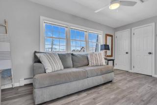 Fast Wifi | Keurig Coffee | Balcony | Linen+Towels - 4
