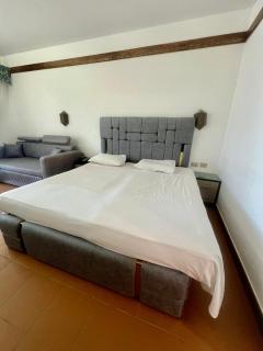 Private one-unit in Domina coral bay Direct becah and lake view 4 - 8