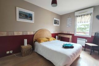 Apartment 10 minutes from the beach - balcony - 2