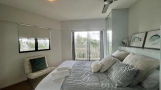 Shelley Point Apartments Unit 8 - Caloundra - 3