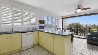 Shorebreak Unit 3 - 2