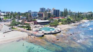 #4 Shorebreak, Kings Beach - 0